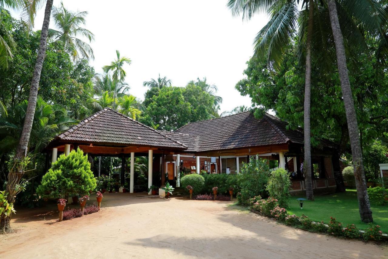 The Nattika Beach Resort Thrissur Dış mekan fotoğraf